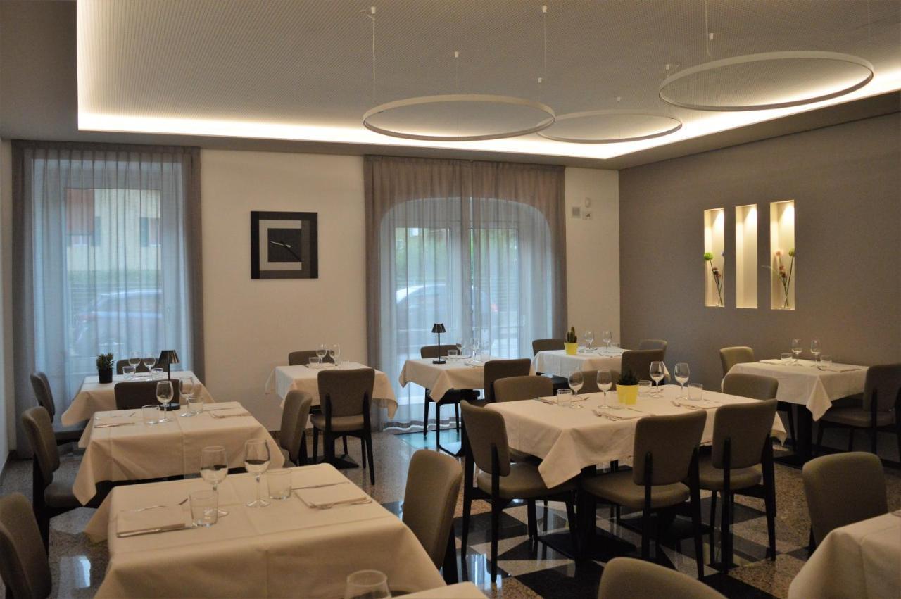 Albergo Ristorante Da Neni Мори Екстериор снимка